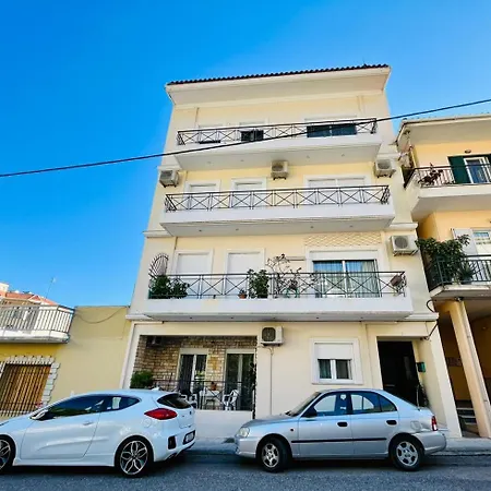 Dreamy Luxury Studio Nafpaktos Buitenkant foto